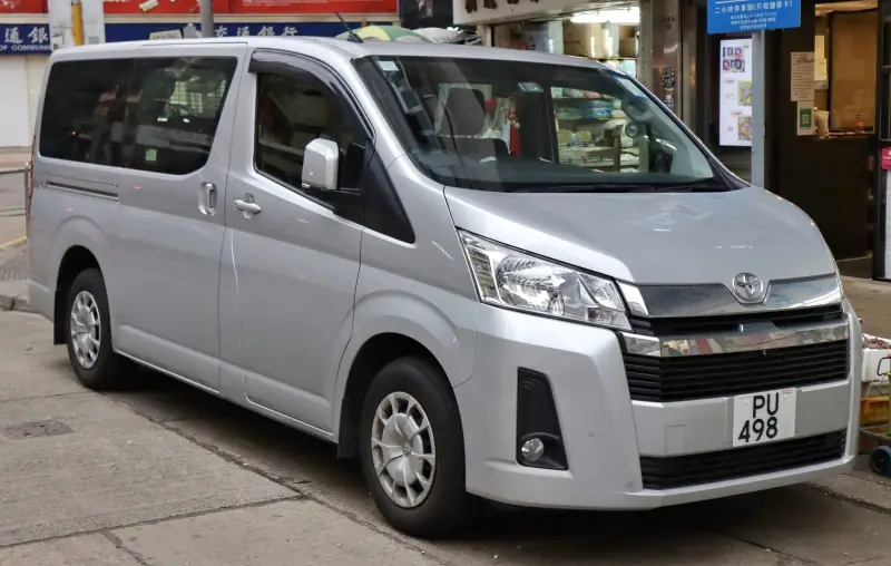 Toyota KDH — Van 1 of 1